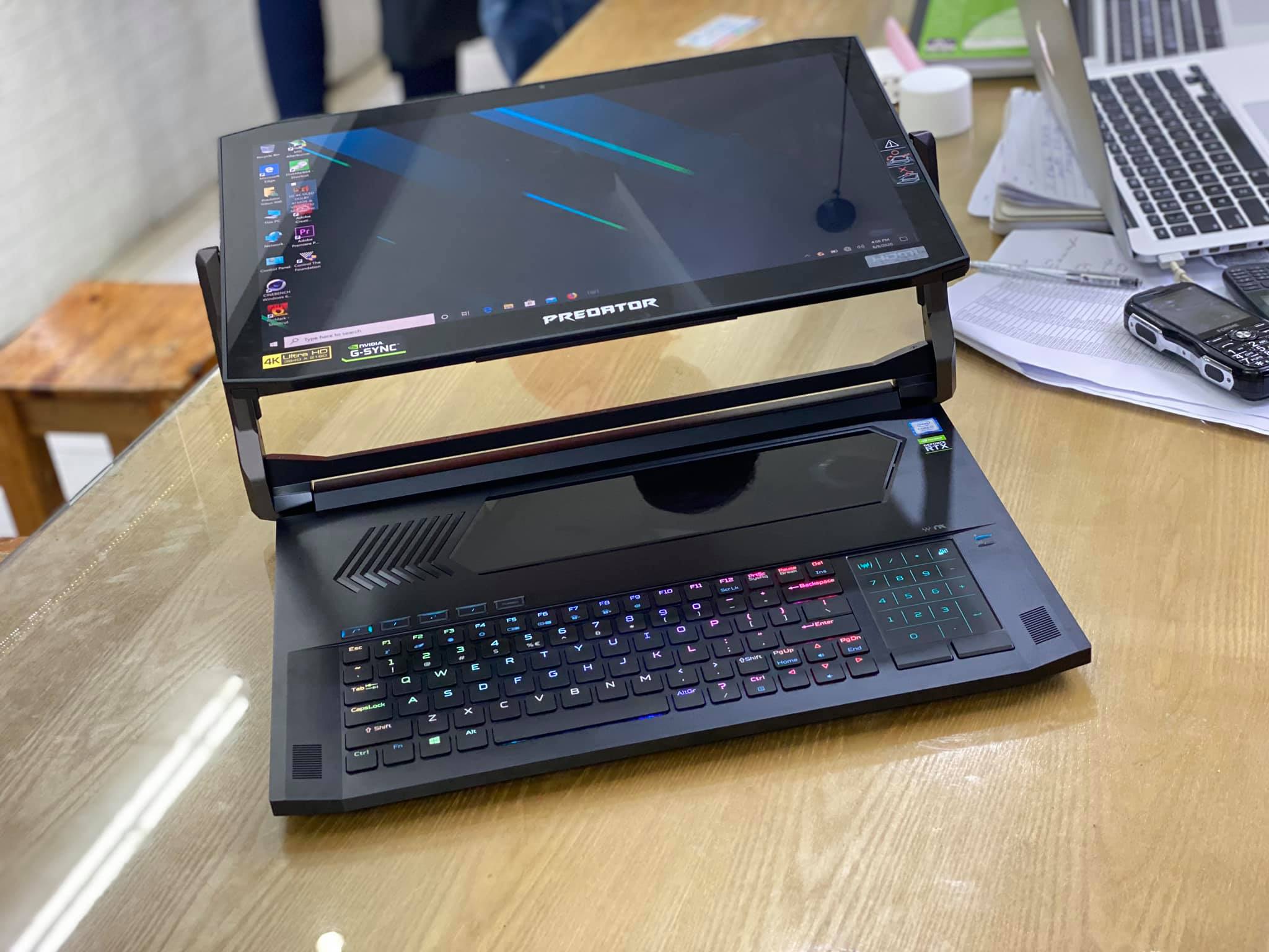 Laptop Acer Predator Triton 900-2.jpg